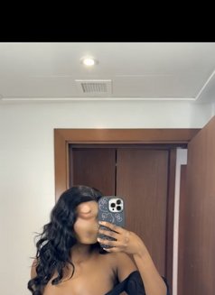 Zara(GFE, SQUIRTER & SLOPPY DEEPHROATER) - escort in Abu Dhabi Photo 12 of 15