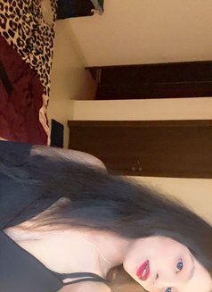 Ruhi - escort in Mumbai Photo 5 of 10