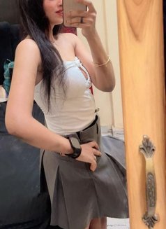 Ruhi - escort in Mumbai Photo 10 of 10