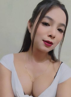 Zara - Transsexual escort in Hyderabad Photo 2 of 2