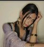 Zara - Transsexual escort in New Delhi Photo 1 of 8
