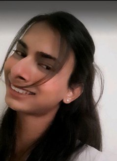 Zara - Acompañantes transexual in New Delhi Photo 5 of 8