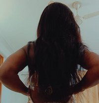 ZARA JUST ARRIVED FROM JAMAICA - puta in New Delhi Photo 6 of 7