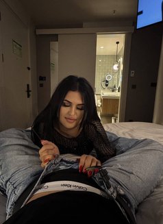 Zara - Transsexual escort in İstanbul Photo 7 of 18