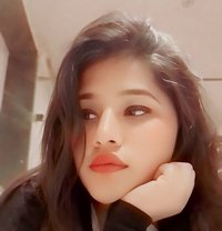 ZARA KHAN - escort in New Delhi Photo 2 of 3