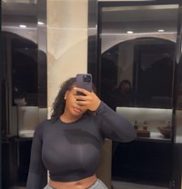 Zara - adult performer in Accra Photo 1 of 3