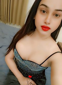 Zara Malik 🥵 VIP SHEMALE - Acompañantes transexual in Bangalore Photo 12 of 13