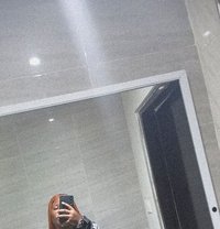 Zara - escort in Accra