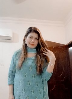 Zara Pakistani - escort in Muscat Photo 15 of 16