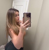 Zara - escort in Sydney