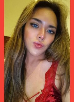 ZARA, Your Girl with a D*ck - Acompañantes transexual in Dubai Photo 9 of 11