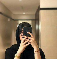 Zara - puta in Muscat