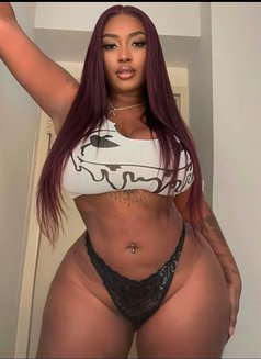 Zaraa, Squrting Queen - escort in Ahmedabad Photo 1 of 3