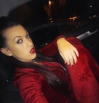 Zarabella - masseuse in London