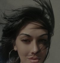 Zarabella - masseuse in London