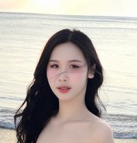 Zarah - Transsexual escort in Pattaya Photo 1 of 10