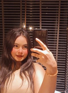 Zareen - escort in New Delhi Photo 9 of 21