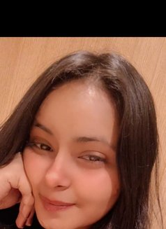 Zareen - escort in New Delhi Photo 13 of 21