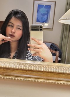 Zareen - escort in New Delhi Photo 14 of 21