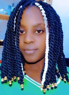 Zari Bea - escort in Jeddah Photo 5 of 6