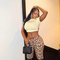 Zari - escort in Gurgaon Photo 4 of 12