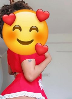 Zari - escort in Hyderabad Photo 2 of 5