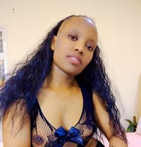 Zarie - puta in Riyadh Photo 1 of 10