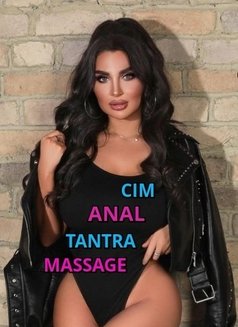 Zarina Anal Nuru - masseuse in Dubai Photo 9 of 10