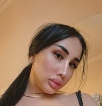 Zarina - Transsexual escort in İstanbul