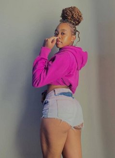 Zarina, Erotic African Queen 🇿🇦 - puta in Kathmandu Photo 1 of 3