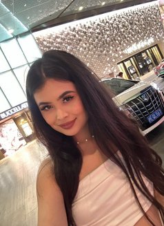 Zarina - escort in Dubai Photo 6 of 11