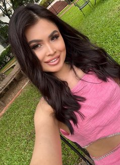 Zarina - escort in Dubai Photo 10 of 11