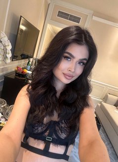 Zarina - escort in Dubai Photo 11 of 11
