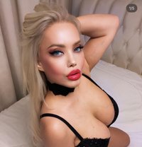 Zlata - escort in Dubai