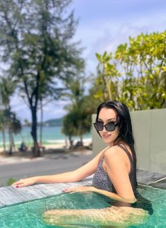 Zarina - puta in Phuket Photo 4 of 5