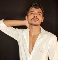 Zaro Veyn | For Women in Bangalore - Male escort in Bangalore