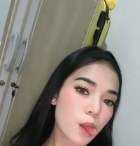 Zaskia - escort in Bali