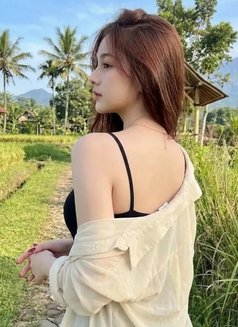 Zasmin Available Maldives - escort in Maldives Photo 2 of 3