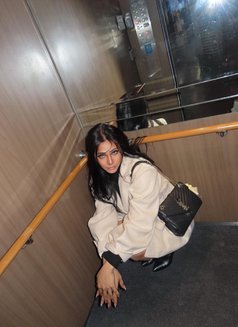 Zavia Khalifa - Transsexual escort in Kuala Lumpur Photo 10 of 13