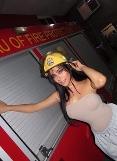 Zavia Khalifa - Transsexual escort in Taipei Photo 1 of 7