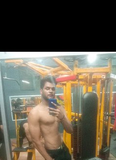 Zayan12 - Acompañantes masculino in Kolkata Photo 3 of 4