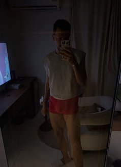 Zayd - Male escort in Riyadh Photo 10 of 30