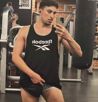 Zayed - Male escort in Abu Dhabi