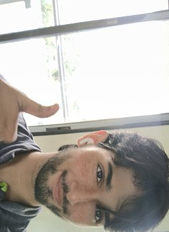 Zayn Mailk - Male companion in Mumbai Photo 4 of 5