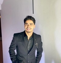 Zayn - Male escort in Abu Dhabi