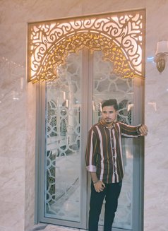 Zayn Rahman - Male escort in Dhaka Photo 8 of 13