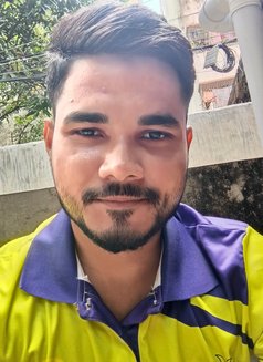 Zayn Rahman - Male escort in Dhaka Photo 9 of 13