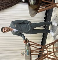 Zayn XXL(Woman and Couples) - Male escort in Dubai