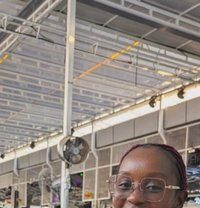 Sonie - puta in Nairobi