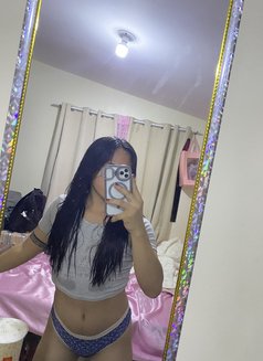 Hugecocktrish - Acompañantes transexual in Manila Photo 19 of 23